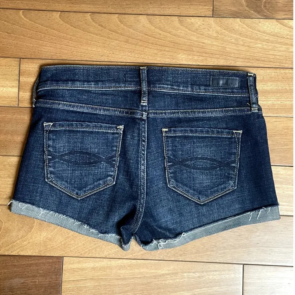 Abercrombie & Fitch Blue Denim Shorts Size 24